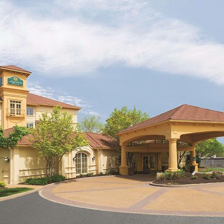 Готель La Quinta By Wyndham St. Louis Westport Меріленд-Гайтс Екстер'єр фото
